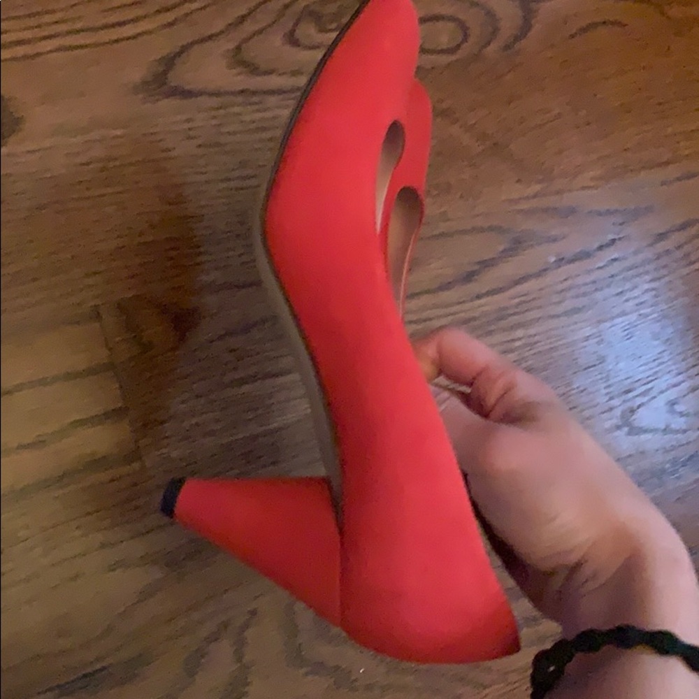 Kate spade red heels size 6 - Picture 3 of 3